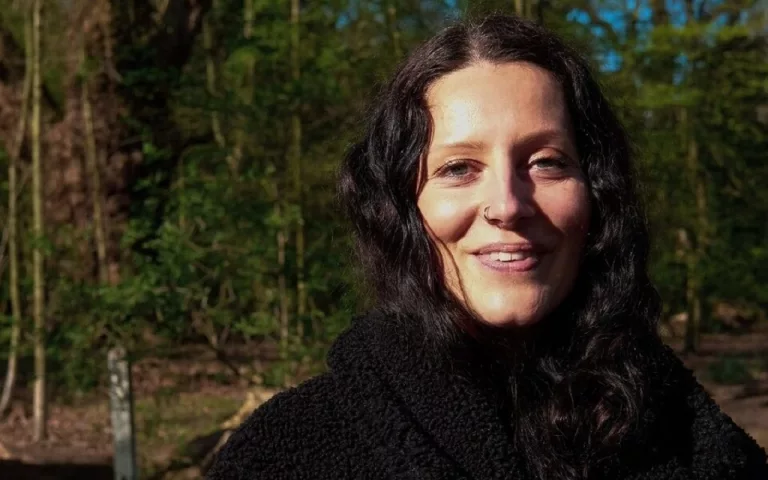 BBC Radio 4 Teresa Clark Car Accident Lead 3 People Dead