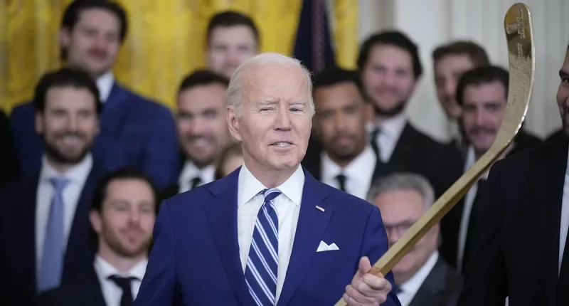 Biden again calls his VP 'President Harris' at Golden Knights event