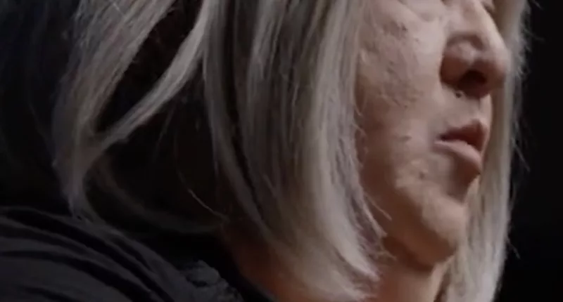 The Travel Channel shared an audio clip of a mom's strange UFO encounter she had while running errands