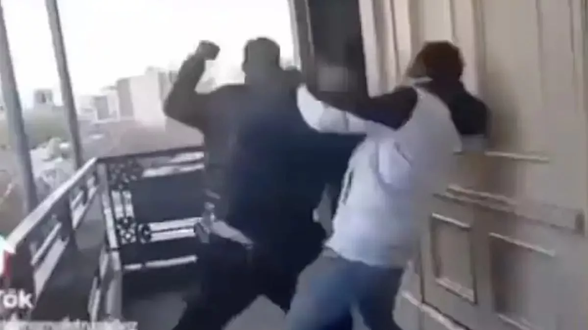 Bronx judge FREES two thugs who attacked NYPD cop at subway station