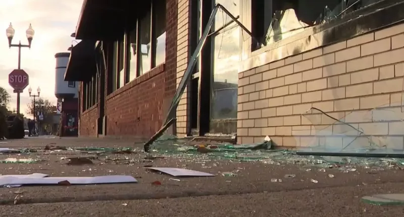 Chicago businesses hit with a dozen burglaries overnight as frustrated owners struggle to find a solution