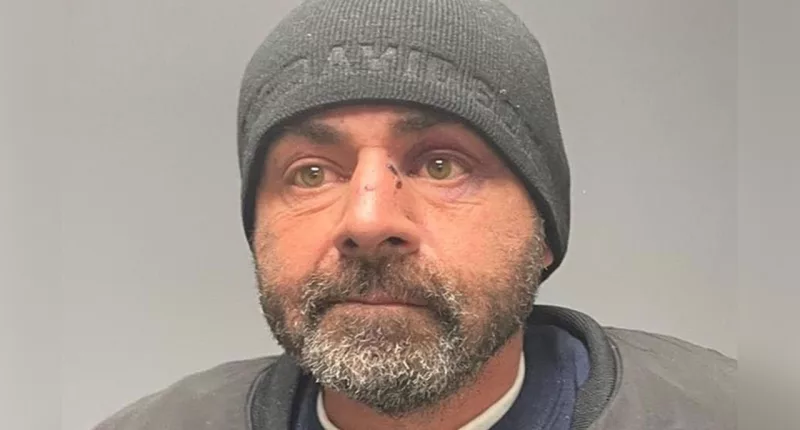 Connecticut man, 'covered in blood,' arrested for allegedly killing daughter's 2-year-old bulldog