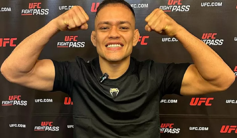 Elves Brenner Age And Wikipedia: How Old Is The UFC Fighter? – Model Fact