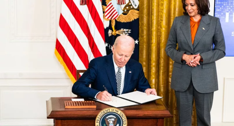 Expert warns Biden's AI order has 'wrong priorities' despite some positive reviews