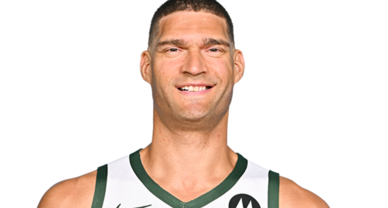 Brook Lopez Gay