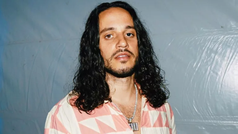 Fact Check: Is Russ Gay? Gender And Sexuality