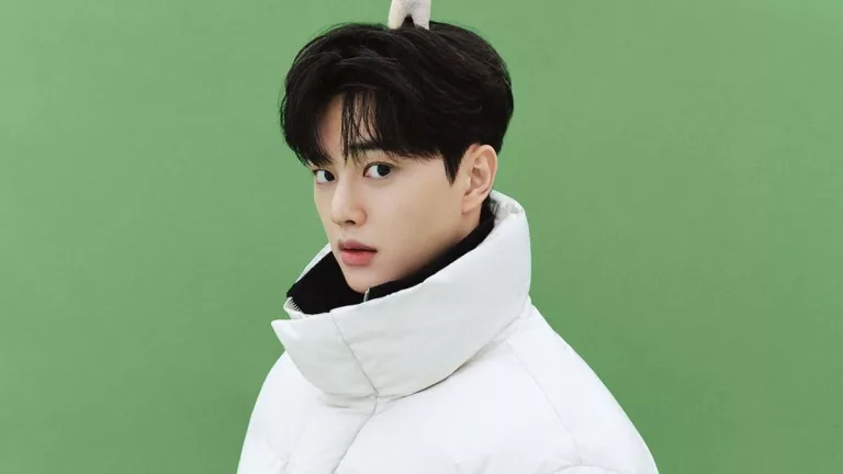 Fact Check: Is Song Kang Gay? Gender And Sexuality