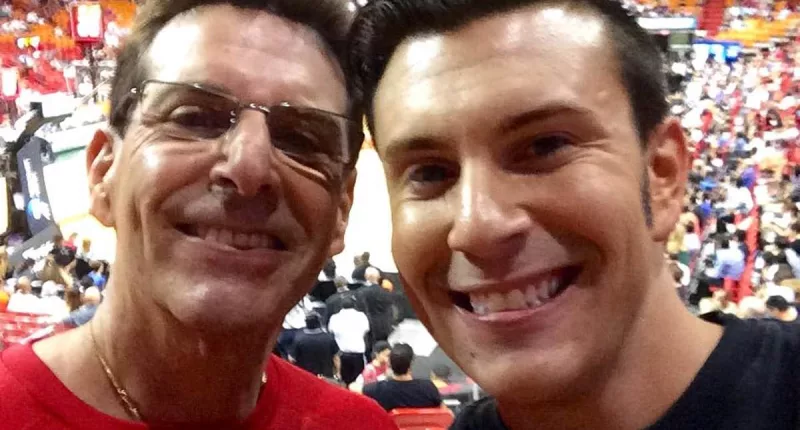 Florida lawyer charged with murdering his father kills himself in jail
