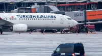 German police man 'holding daughter hostage at Hamburg airport'