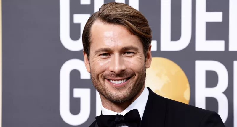 Glen Powell Jokes His Ass Dimple a ‘Real Crowd Pleaser’