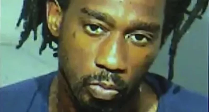 Grim moment murderer stabs HIMSELF with knife in Las Vegas