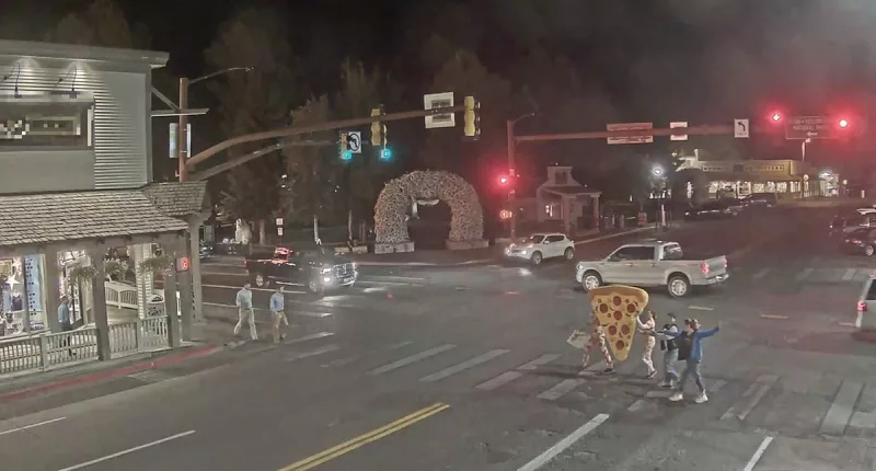 How hundreds of viewers watch in on Wyoming's Jackson Hole