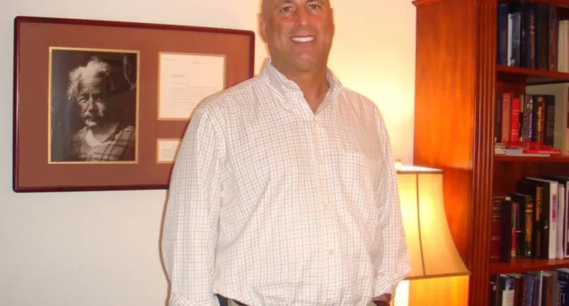 Dr. Errol Gluck, a New York City hypnotist, has been accused of sexually abusing and harassing a teenage patient