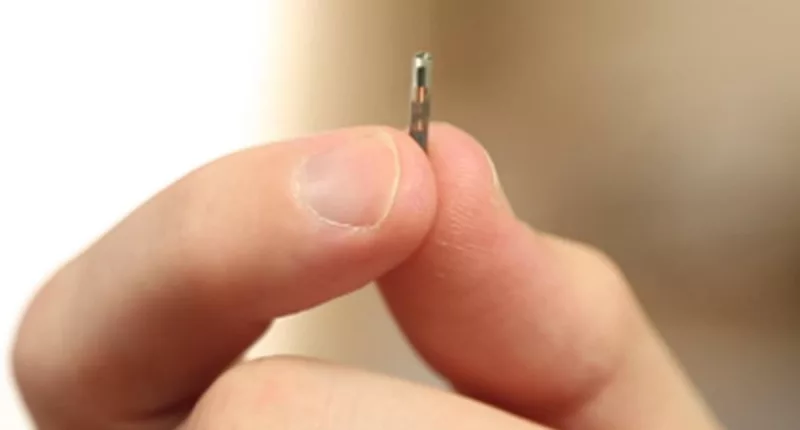 I feel violated by my mom's decision to MICROCHIP me at birth