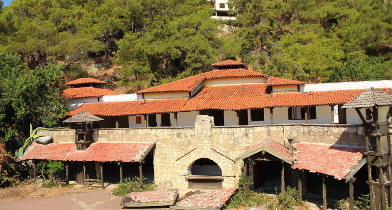 The impressive property is 140,000 square feet