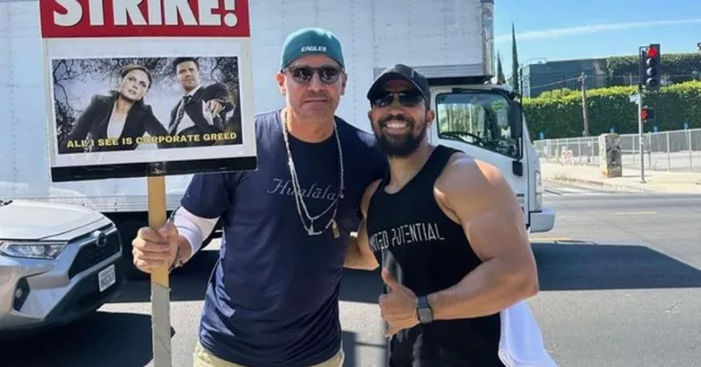 Is David Boreanaz Gay Rumors True? Shirtless Photo