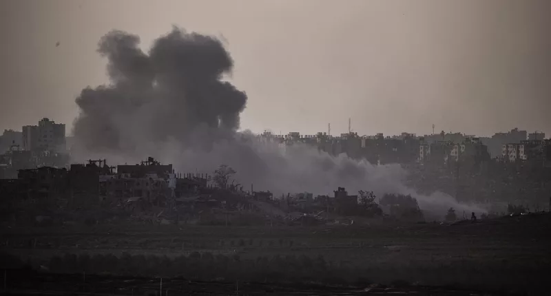 Israel agrees to a four-hour 'pauses' in fighting to let hostages out