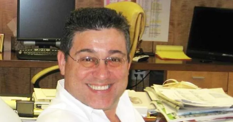 Itzhak Ezratti Wife: Is He Married To Anna Ezrati?