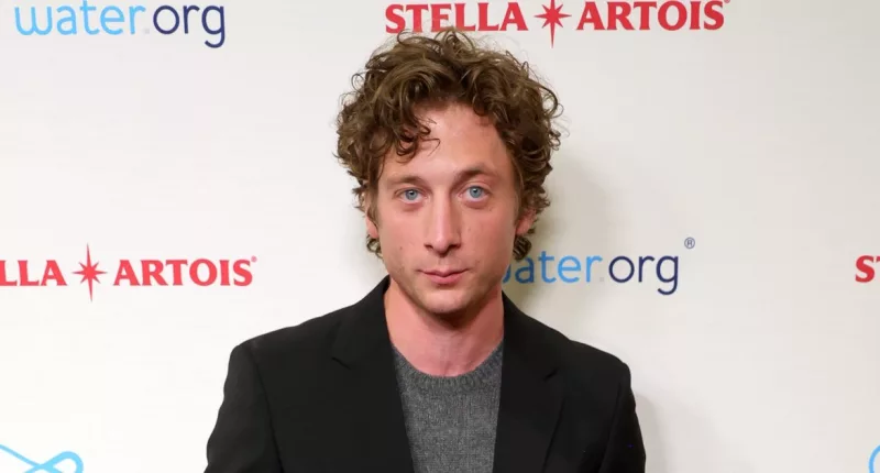 Jeremy Allen White’s Dating History: From His Ex-Wife to Famous Flings