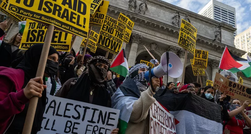 Jewish and Muslim students at University of Connecticut living in fear