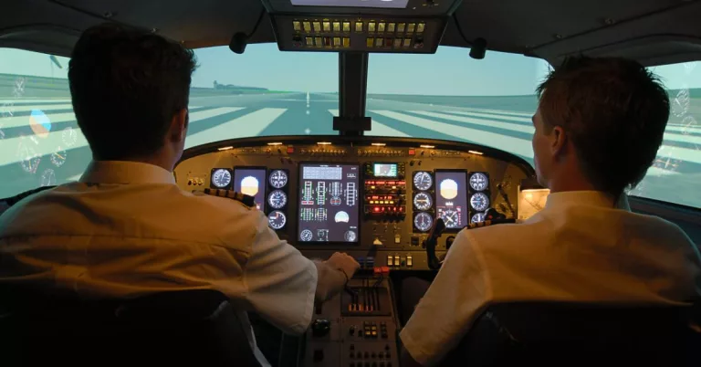 Jonathan Dunn Delta Pilot Wikipedia And Age: Is He Arrested?