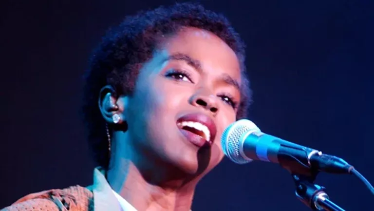 Lauryn Hill Religion: Is She Christian? Family Ethnicity