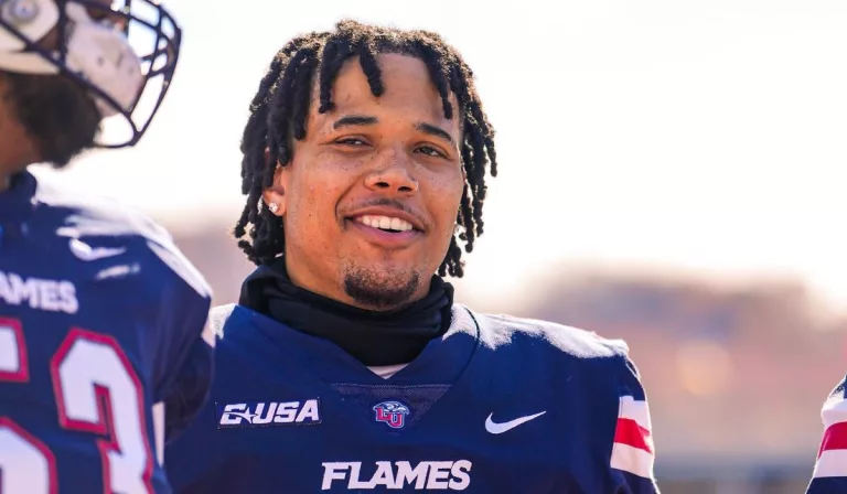 Liberty Flames Kaidon Salter Parents: Mistee And Kenneth