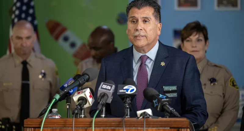 Sheriff Robert Luna announced that the deaths of four current and former LA Sheriff's Department employees are being investigated as suicides