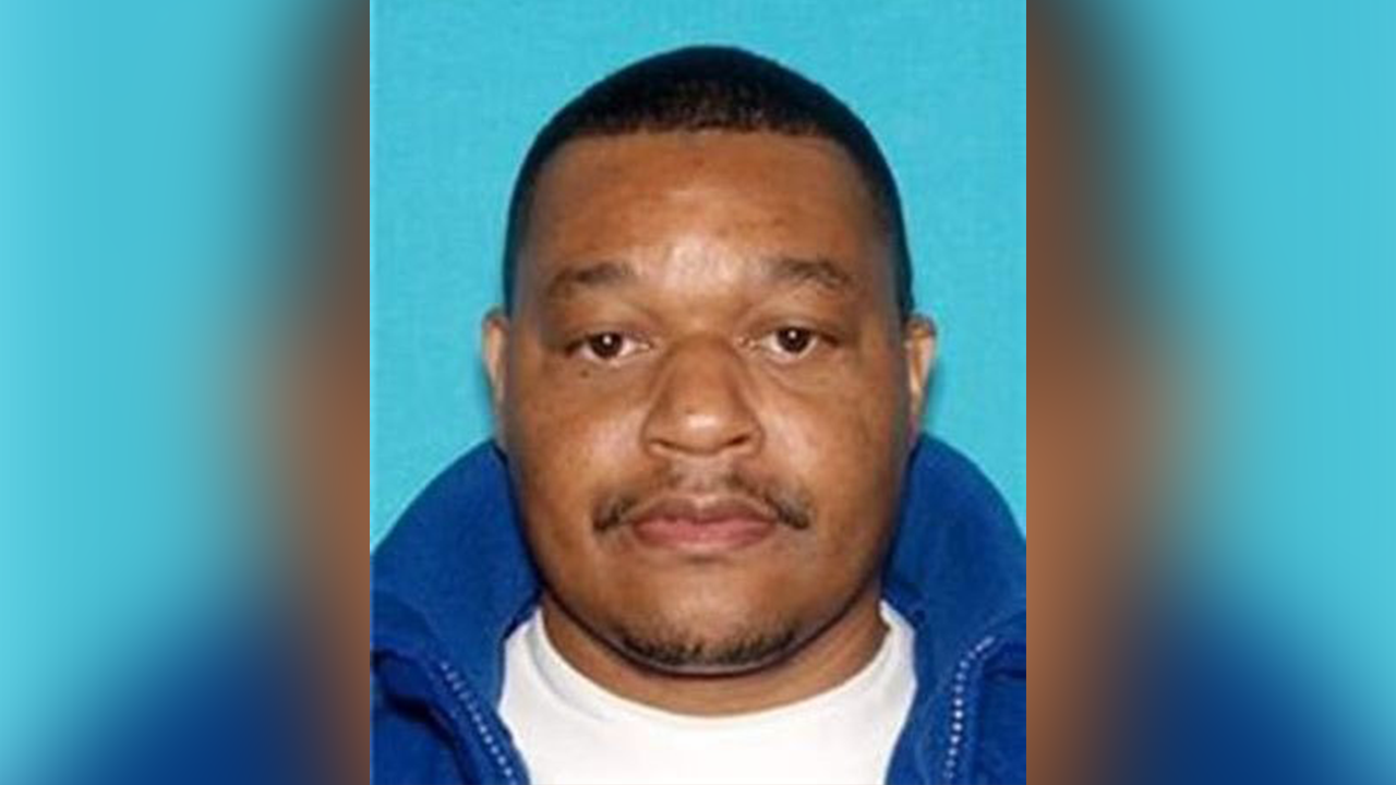 Memphis man prompts multi-agency manhunt after deadly shooting spree: ‘Armed and extremely dangerous’