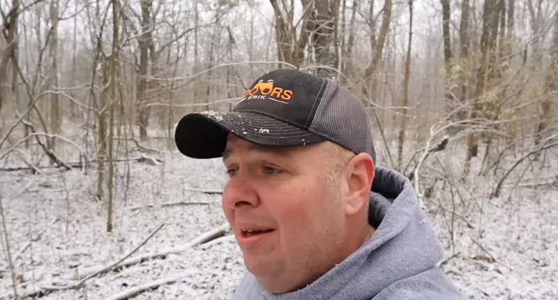 YouTuber Erik shared his ongoing battle with his HOA, which has threatened him with thousand-dollar fines for being uncooperative