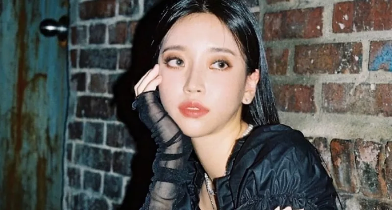 Korean Singer Nahee