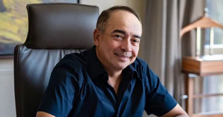 Nazir Razak Family: Meet Parents Abdul Razak And Rahah Razak