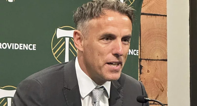 Neville addresses historic sexist tweets at Portland Timbers unveiling