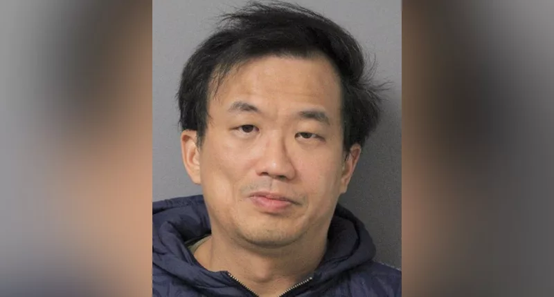 New York man points gun at 6-year-old taking part in Halloween 'booing' tradition: 'Kid just traumatized'