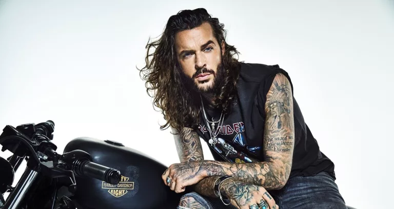 Pete Wicks Siblings: Brother Joe And Sister Leesh Wicks