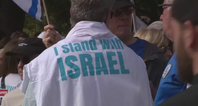 Pro-Israel demonstrators gather outside Texas State Capitol: 'Keep the faith'