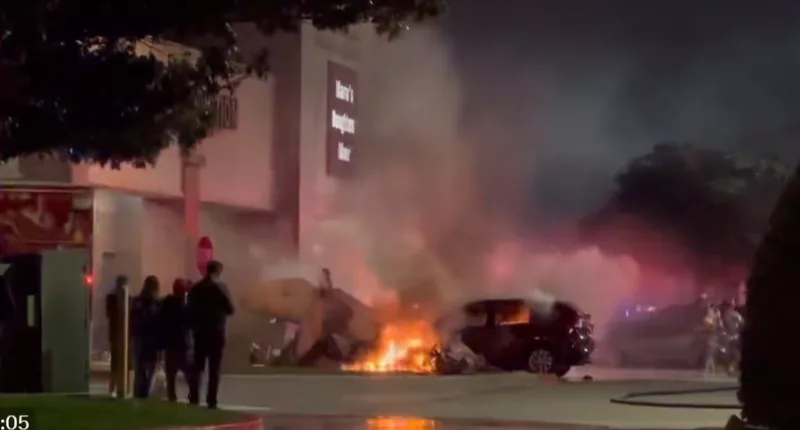 A small plane has crashed in Plano, Texas