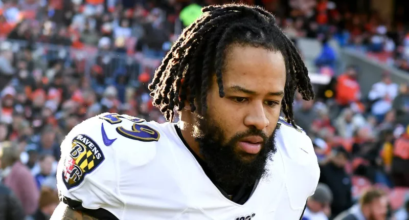 Super Bowl champion Earl Thomas was the victim in a $1.9m scam