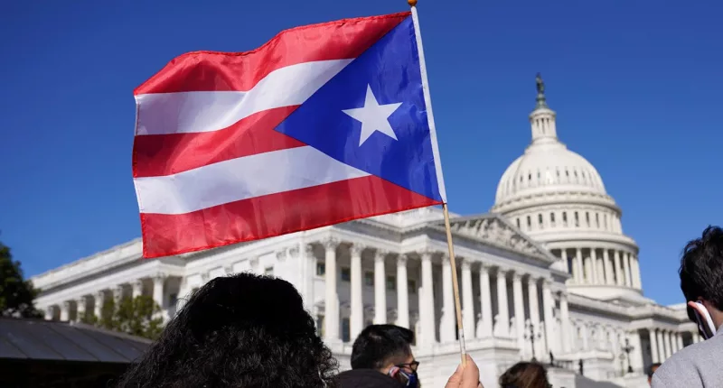 Supporters try to rekindle Puerto Rico status change