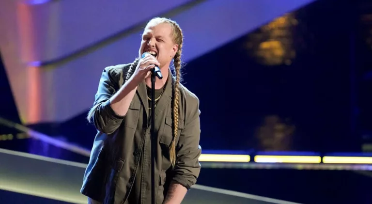 The Voice Michael Huntley Sister Danielle Schafer: Siblings