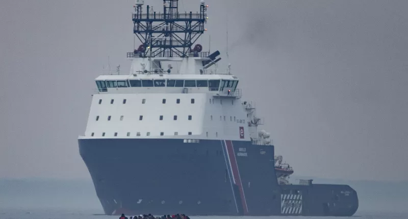 Six terror suspects have reportedly sneaked into the UK on small boats