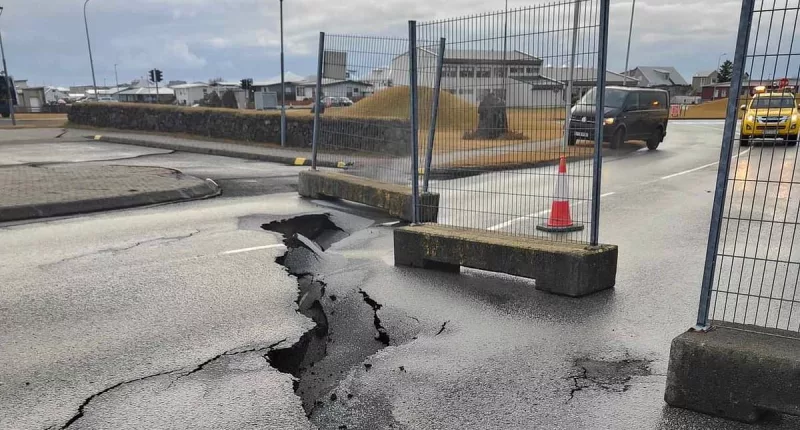 Volcanic eruption in Iceland could last 'for weeks', expert warns