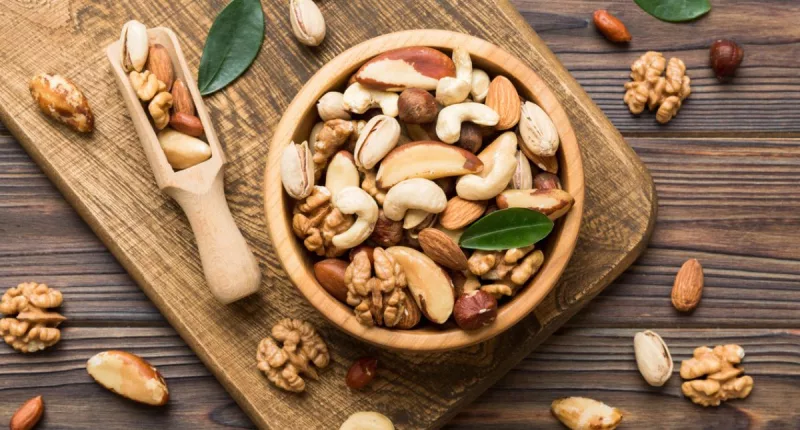 What Happens to Your Body When You Eat Nuts Every Day