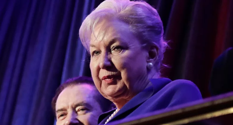 Maryanne Trump Barry Husband