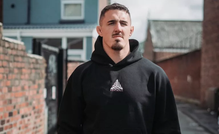 Who Is Justynagro Aspinall? Tom Aspinall Wife Married Life