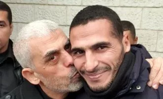 Who is Hassan Eslaiah, AP photographer in picture with Hamas commander Yahwa Sinwar?