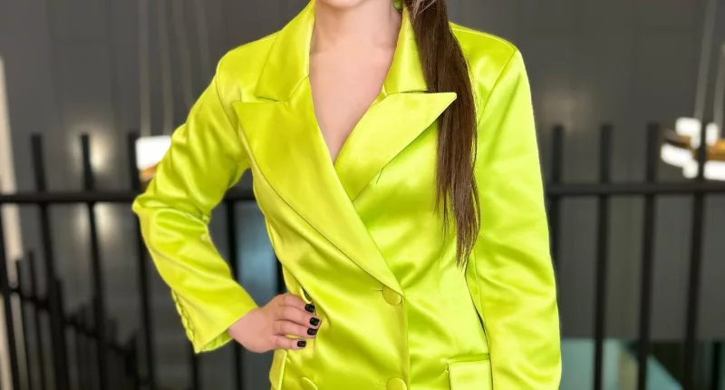 Rosanna Pansino has seemingly taken back her apology toward MrBeast