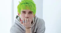 Awsten Knight Singer