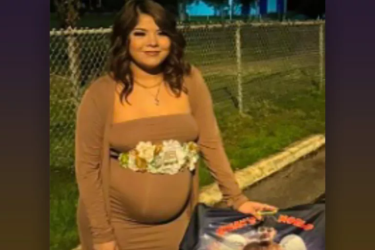 Bodies Believed to Be Missing Pregnant Texas Teen and Her Boyfriend Found Fatally Shot in Car