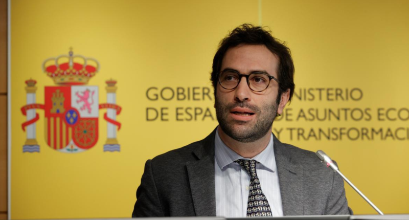 Carlos Cuerpo Esposa